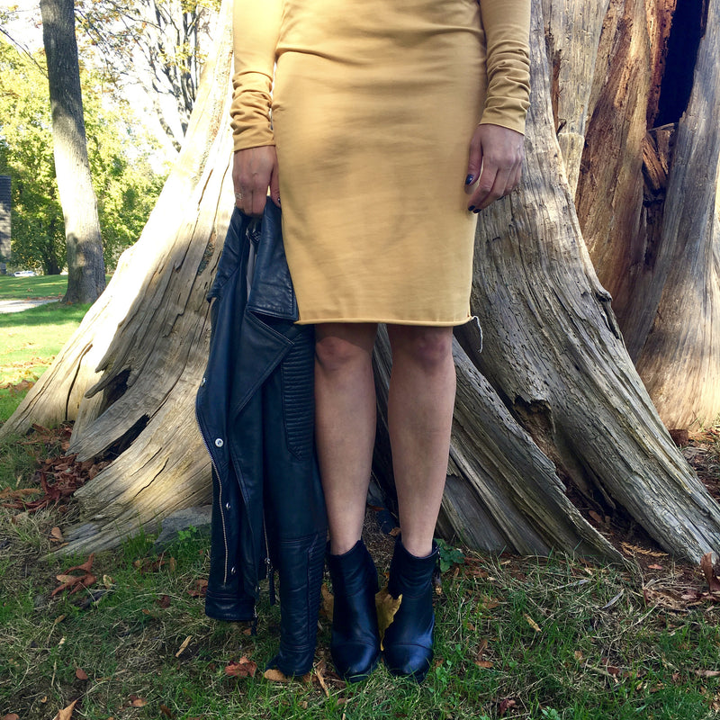 Longsleeve Stable Dress - Downtown Betty